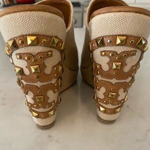 Tory Burch heels size 7 1/2